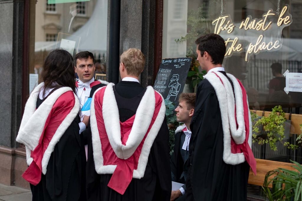 Graduation Photography Tour - Cambridge Tours