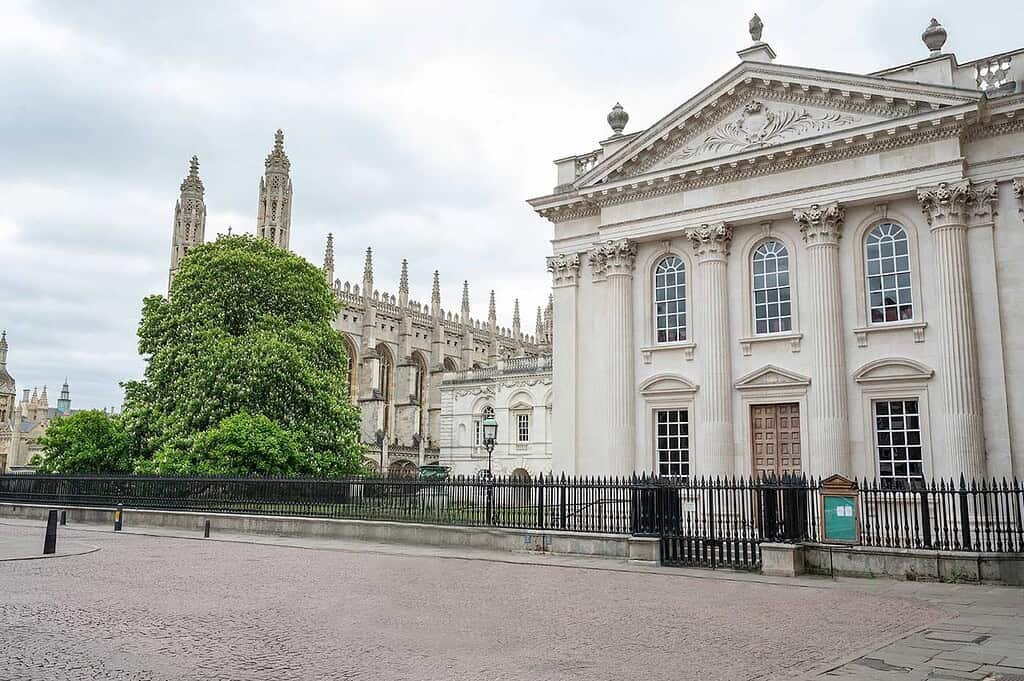 The Senate House building in Cambridge, perfect for guided Cambridge photo tours and sightseeing.